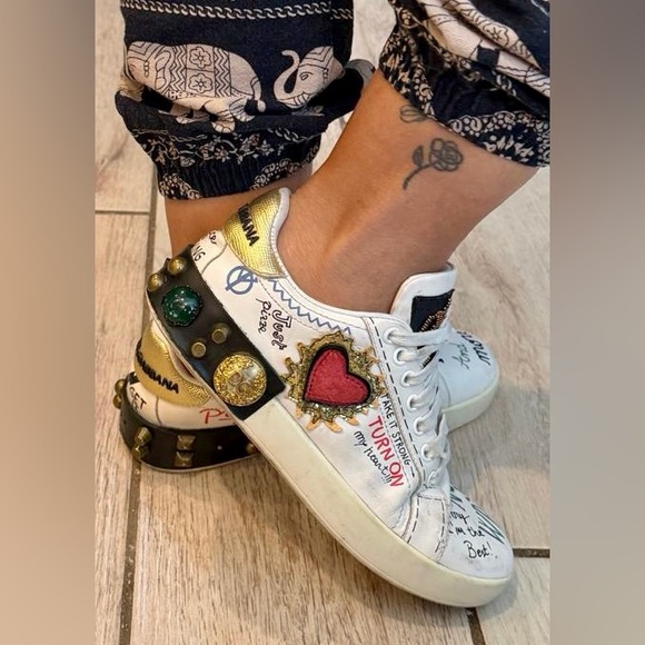DOLCE & GABBANA DG Logo Heart Pearl Logo Low Top Sneaker PORTOFINO White Gold 7W - Picture 4 of 13
